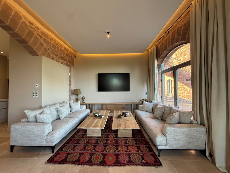 Custom made furniture by B3KM EcoDesign
